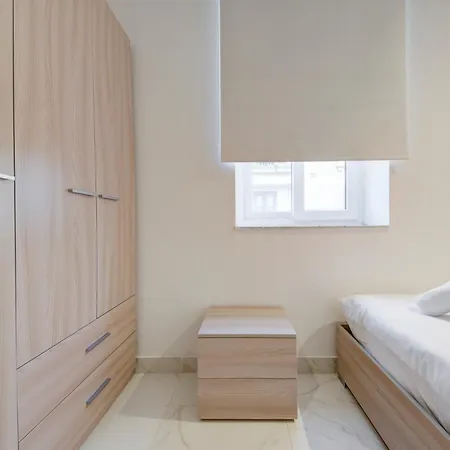 Appartamento Modern 2br With Full Amenities In By 360 Estates *