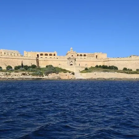 Modern 2br With Full Amenities In By 360 Estates Appartamento *