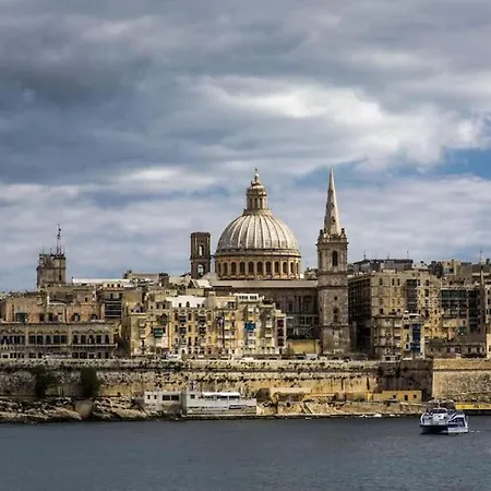 Appartamento Modern 2br With Full Amenities In By 360 Estates *