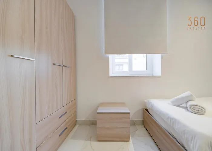 Apartamento Modern 2br With Full Amenities In By 360 Estates *