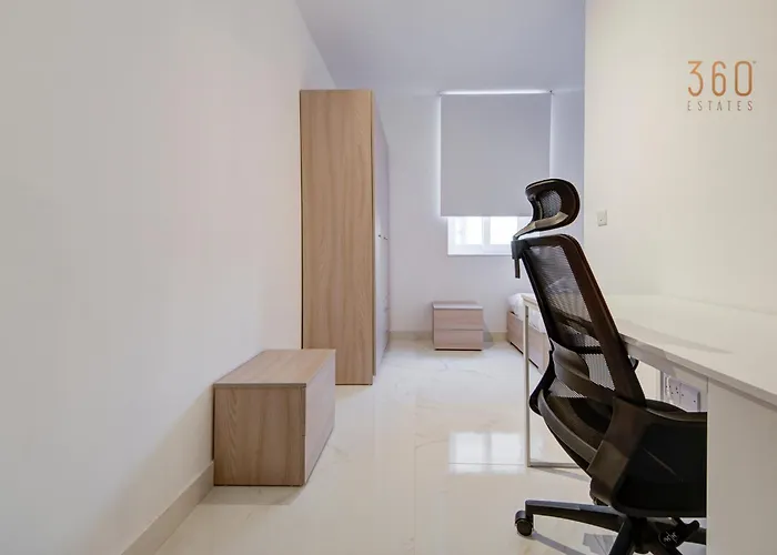 Apartamento Modern 2br With Full Amenities In By 360 Estates