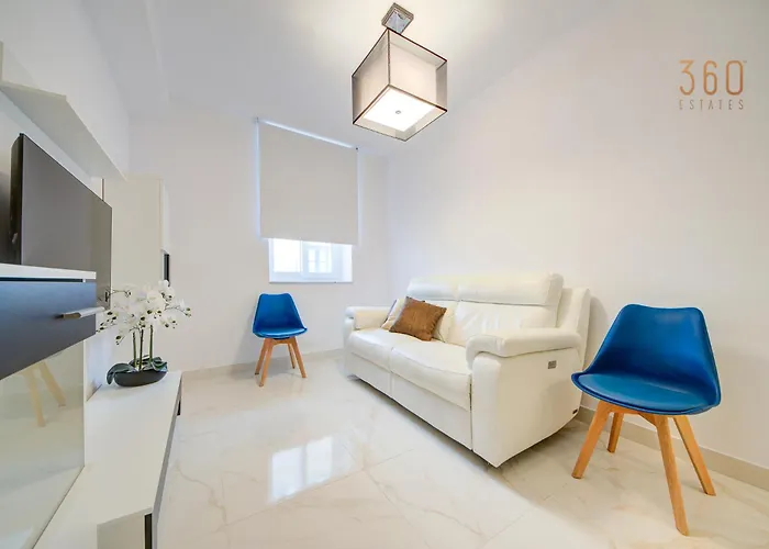 Modern 2br With Full Amenities In By 360 Estates