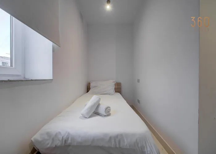 Apartamento Modern 2br With Full Amenities In By 360 Estates *